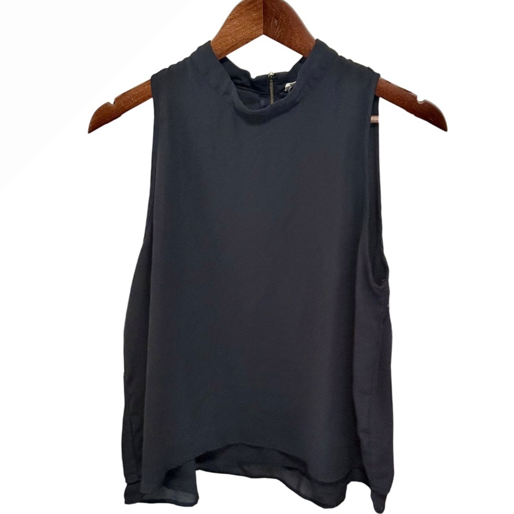 Stella Luce Black Sleeveless Mock Neck Blouse Size Large Back Zip Flowy Top